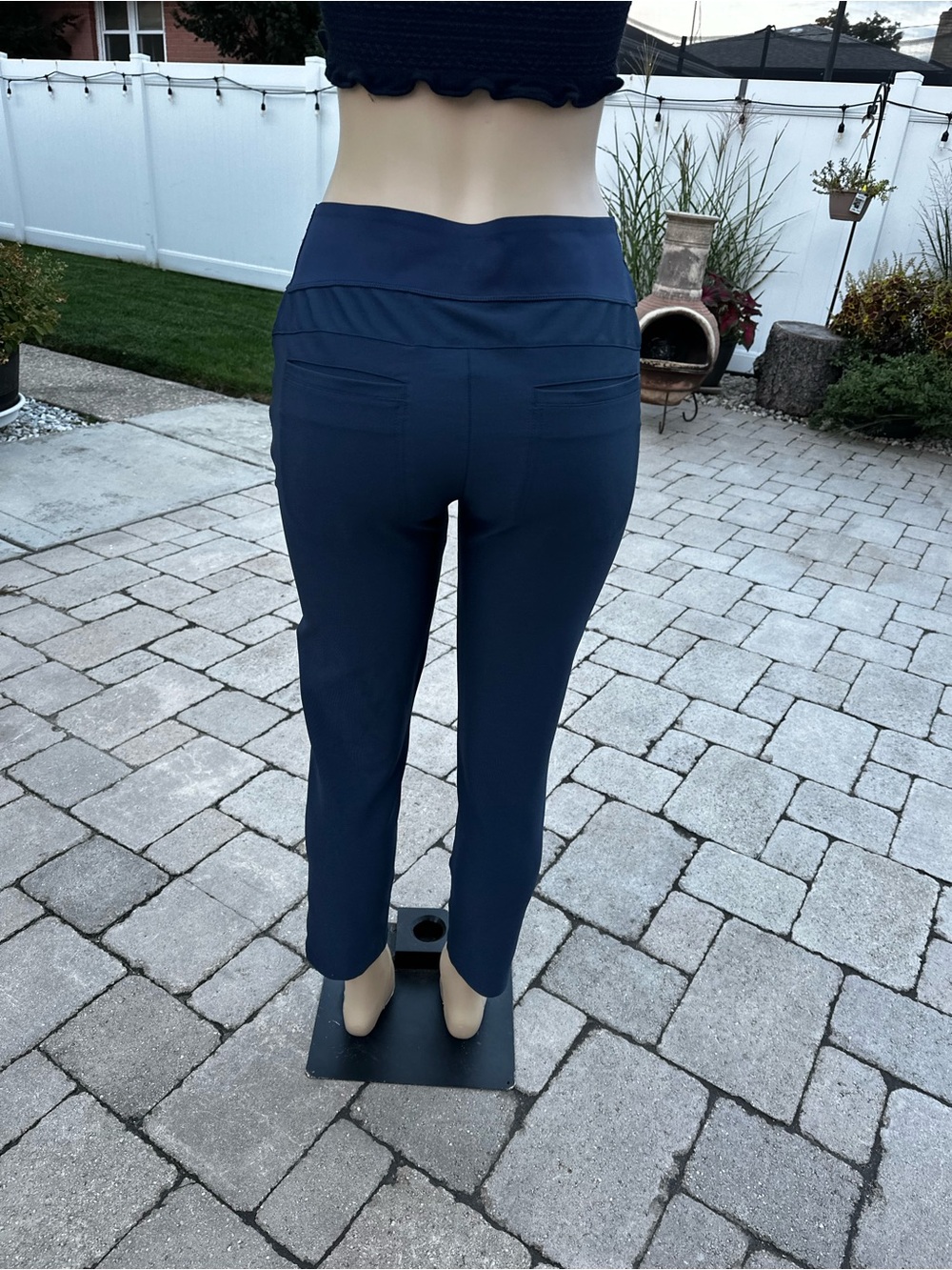 PUMA Women's PWRSHAPE Golf Pants size M - Picture 6 of 10